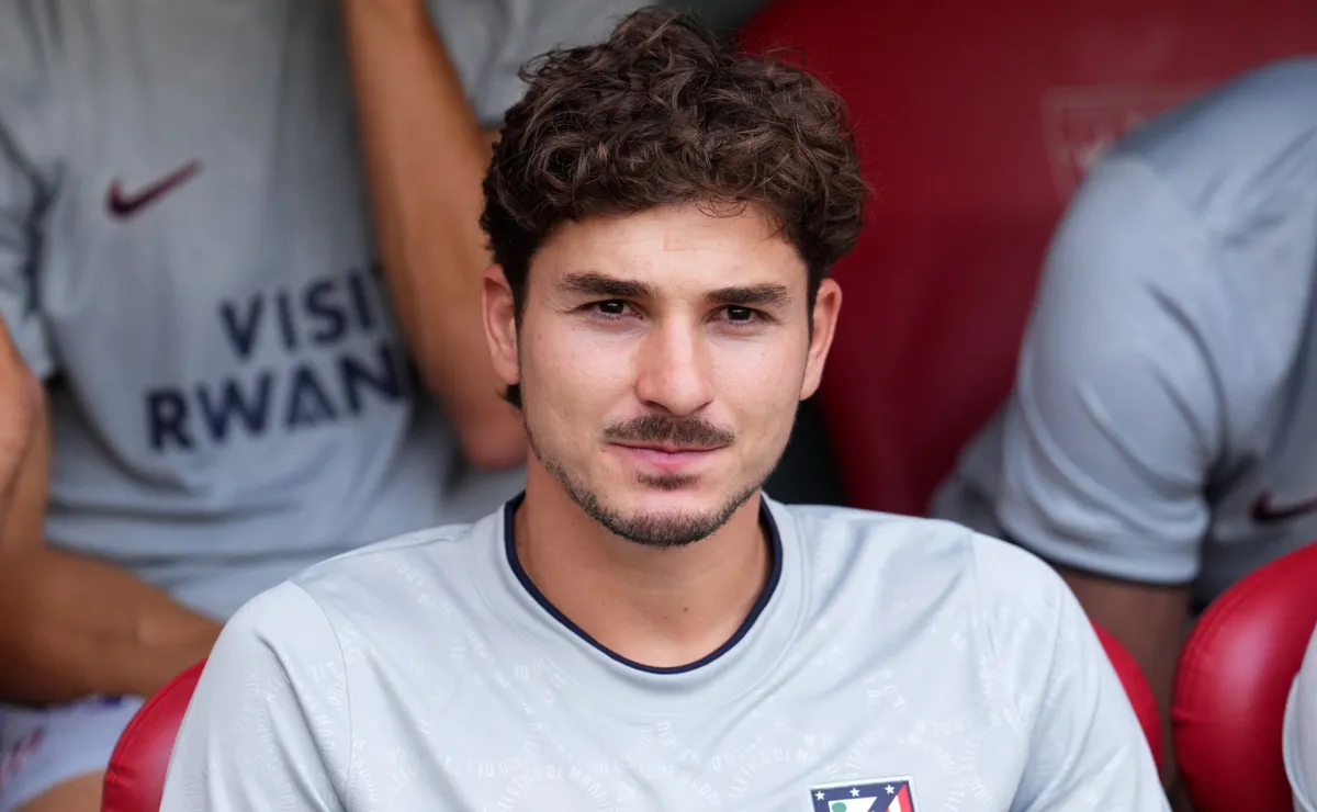 Julian Alvarez Misses Atletico Madrid Match Against Osasuna Due to Injury