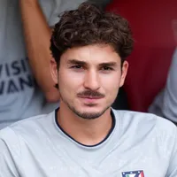 Why is Julian Alvarez not playing for Atletico Madrid vs Osasuna in 2026-27 LaLiga season?