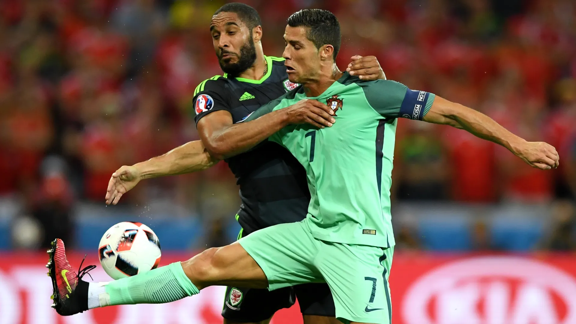 ronaldo wales