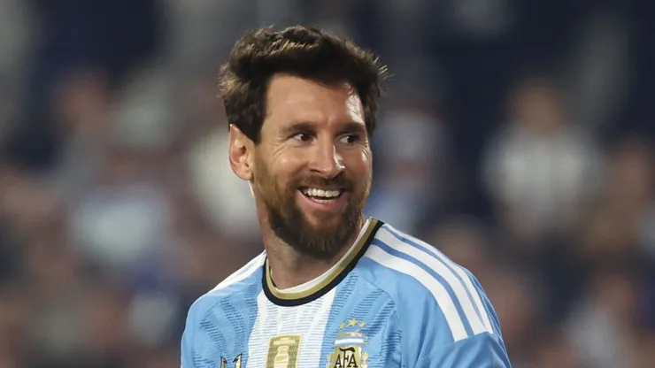 Lionel Messi #10 of Argentina in his farewell match