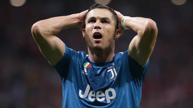 Cristiano Ronaldo of Juventus reacts after missing a chance