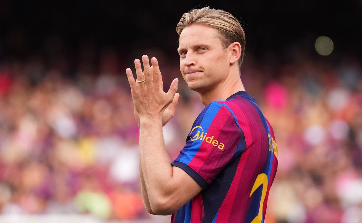 De Jong Returns to Barcelona Squad but Starts on the Bench Against Real Betas