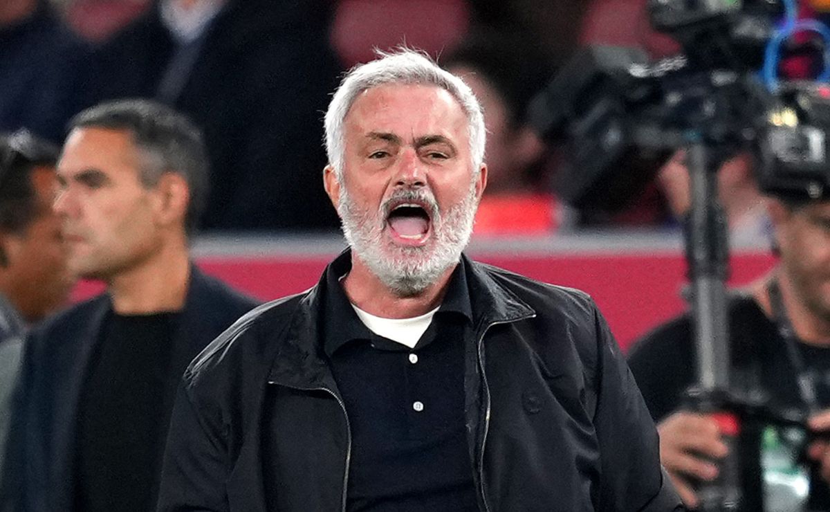 Real Madrid coach Jose Mourinho downplays defeating Barcelona: ‘We must not go over the moon’