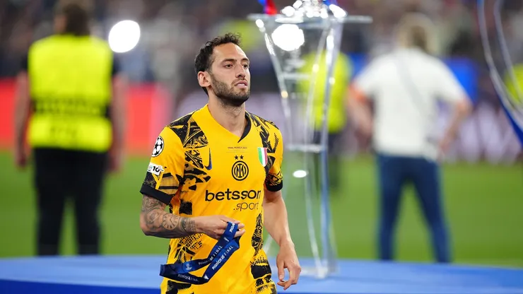 Hakan Calhanoglu (Inter Milan)